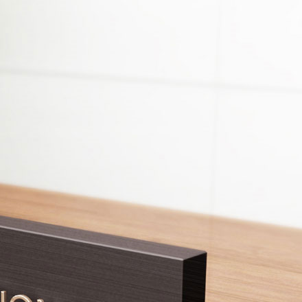 亞克力標(biāo)識(shí)標(biāo)牌設(shè)計(jì):材質(zhì)創(chuàng)新,亞克力標(biāo)識(shí)標(biāo)牌設(shè)計(jì)展現(xiàn)現(xiàn)代美感